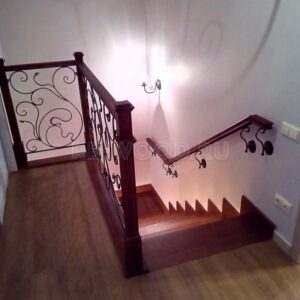 лестница с подсветкой